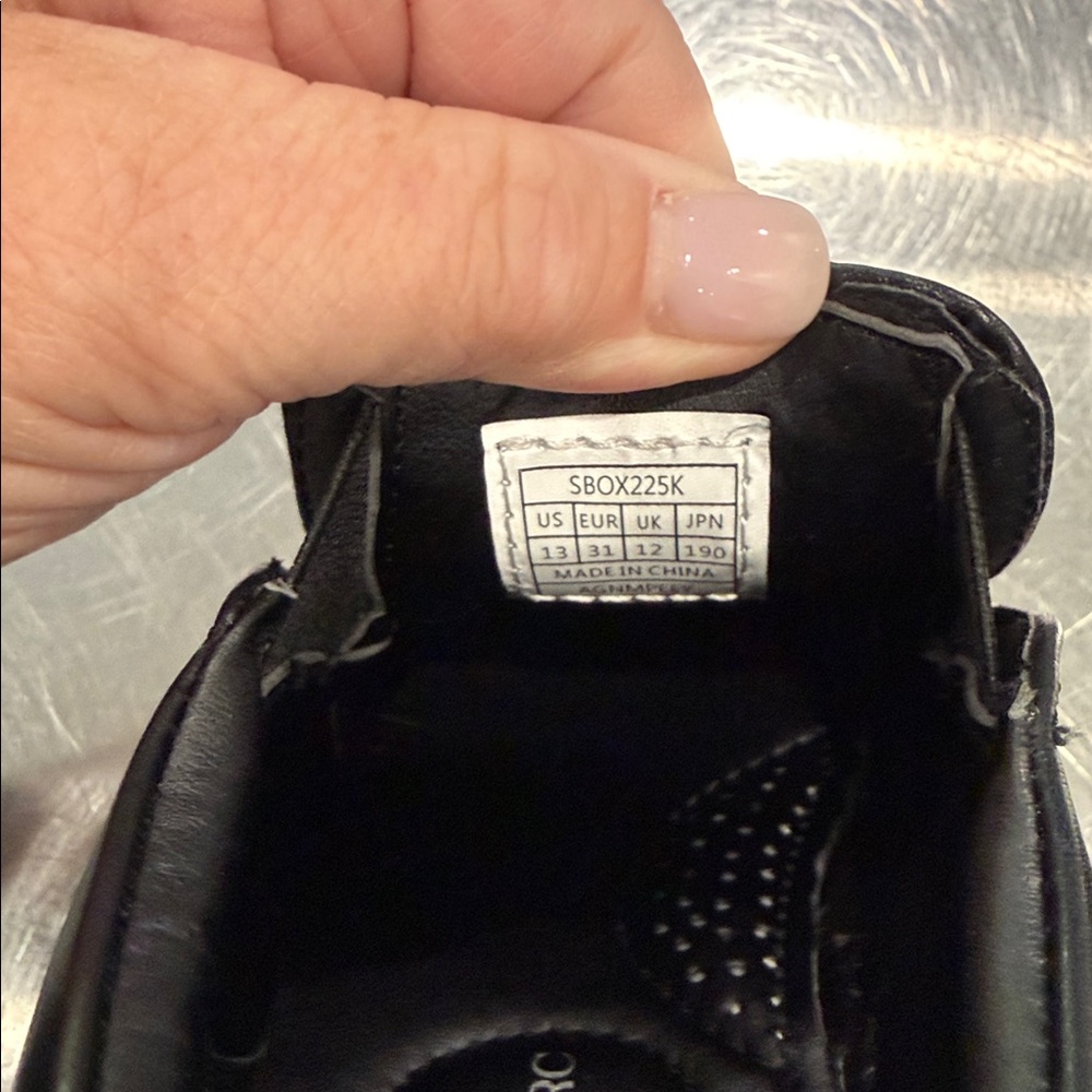 NWT Boys Bruno Marc Dress Shoes - Picture 6 of 9